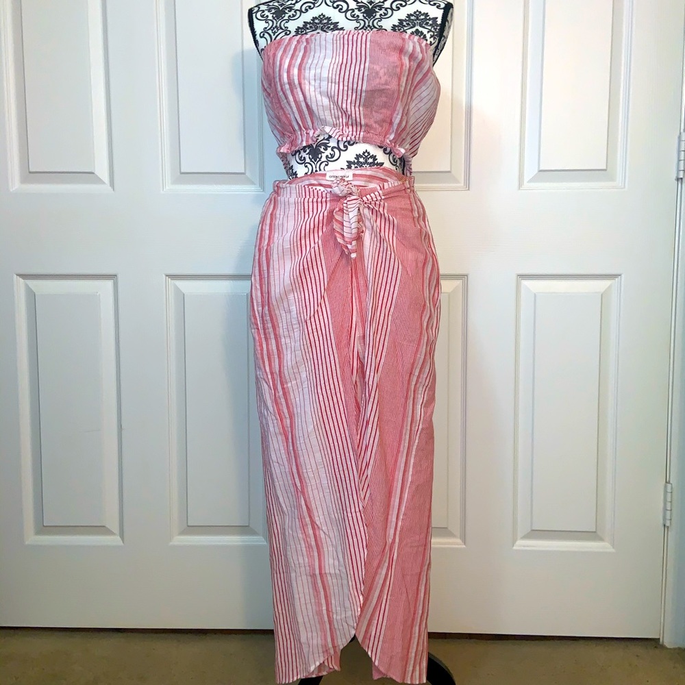 Red and white two piece pant set